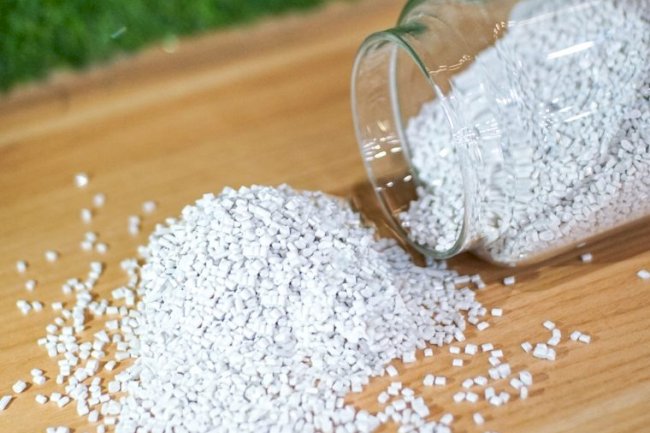 Report on Setting Up a PET Flakes Manufacturing Plant: Machinery Requirements and Cost Analysis
