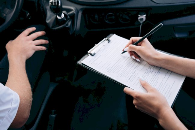 Who Covers the Damage? Understanding Carshare Insurance Policies