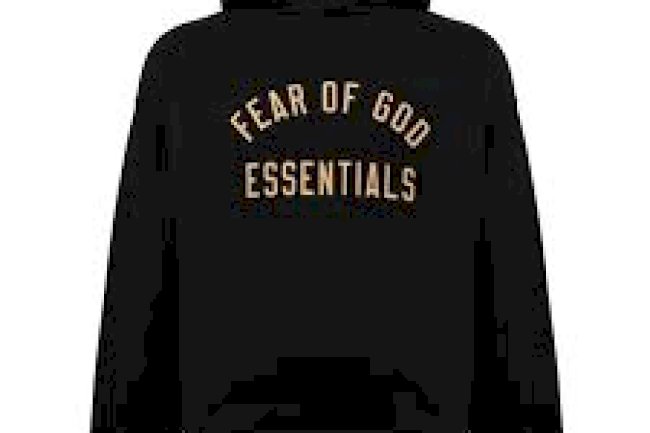 Trending Hoodie Styles Dominating 2025