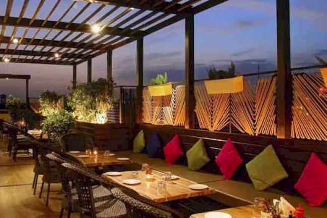 Best Cafe in Bengaluru for Late-Night Conversations and Great Vibes