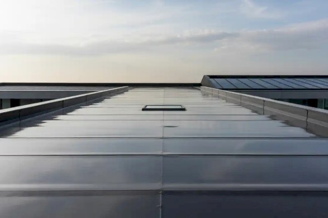 How to Choose the Right Commercial Roofing Company