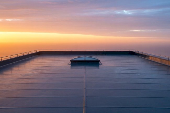 The Ultimate Guide to Flat Roof Installation and Design