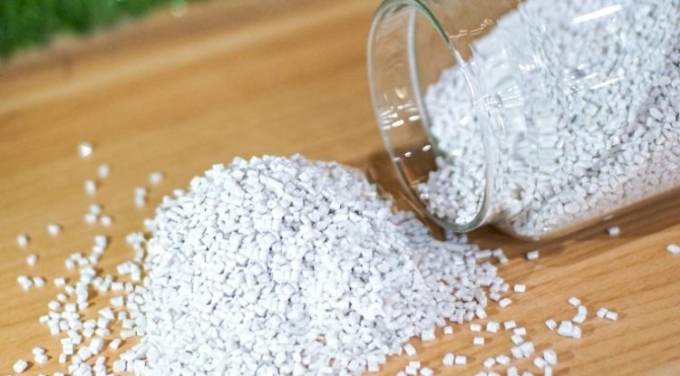 Report on Setting Up a PET Flakes Manufacturing Plant: Machinery Requirements and Cost Analysis