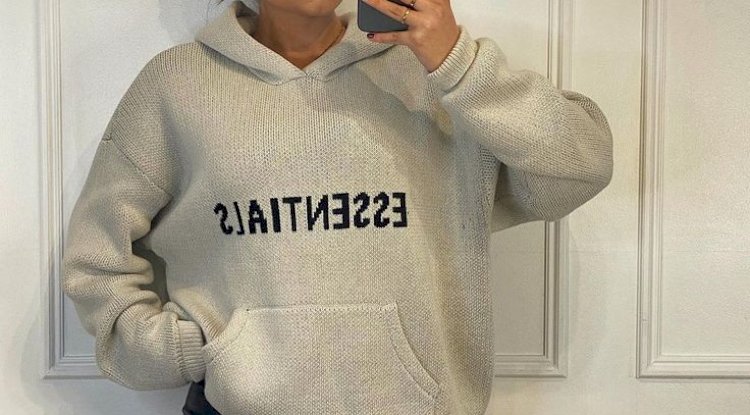 Discover Your Perfect Essentials Tracksuit Today!