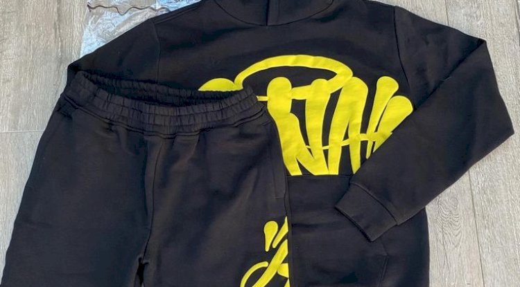 Syna World Tracksuit Style in Motion, Power in Form