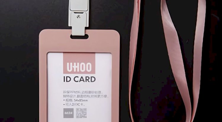 Metal ID Card Holder Trends for Modern Professionals