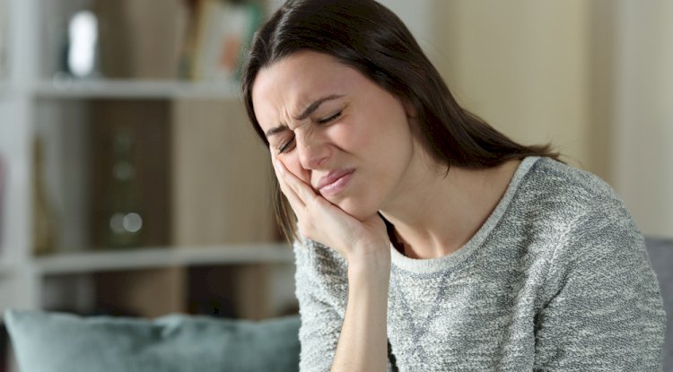 TMJ in Teens: Signs Every Parent Should Know
