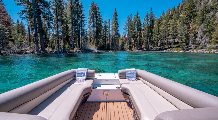 Private Yacht Dinner Miami: What to Expect from a Luxury Meal
