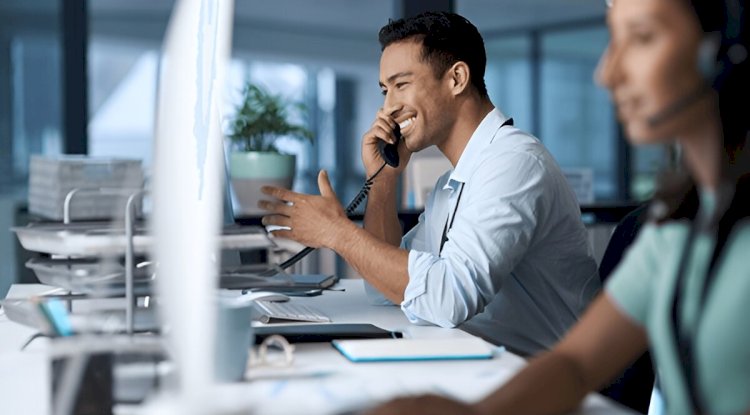 Outsource Call Answering Services for More Leads