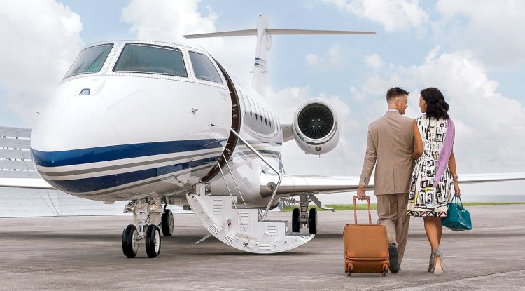 Jetvia: Elite Private Jet Charter from Houston to Las Vegas