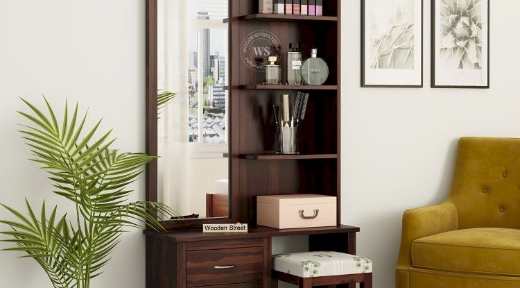 Your Daily Ritual: Serene Dressing Table Space