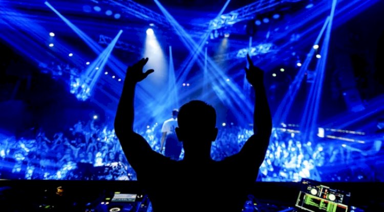 The Ultimate Guide to DJ Equipment for Beginners
