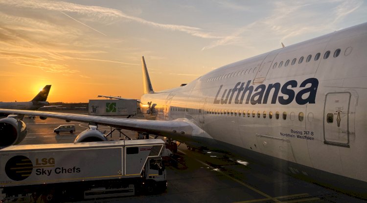 Full List of Lufthansa Airlines Customer Contact Numbers in the USA: A Official 2025 Guide