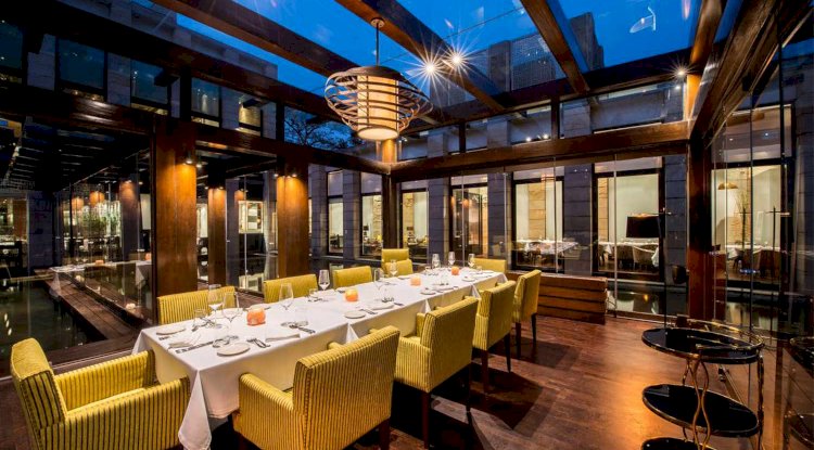 Can a Famous Restaurant Still Surprise You? The Answer Might Be Yes