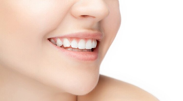 The Worst Habits That Reverse Teeth Whitening Fast