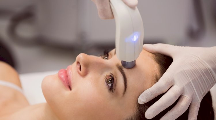 Best Dermatologist in Dubai: How to Manage Oily and Acne-Prone Skin