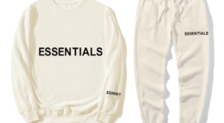 Stay Cozy in the Essentials Hoodie – Perfect Blend of Comfort and Style