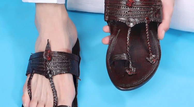 Diamond Feet Women's Kolhapuri Chappal: A Timeless Blend of Tradition and Elegance