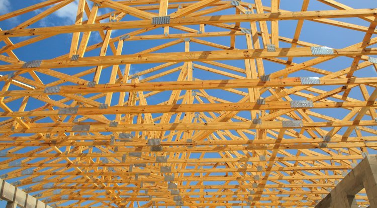 Why Do Experts Prefer CAD Design Services for Roof Truss Design?