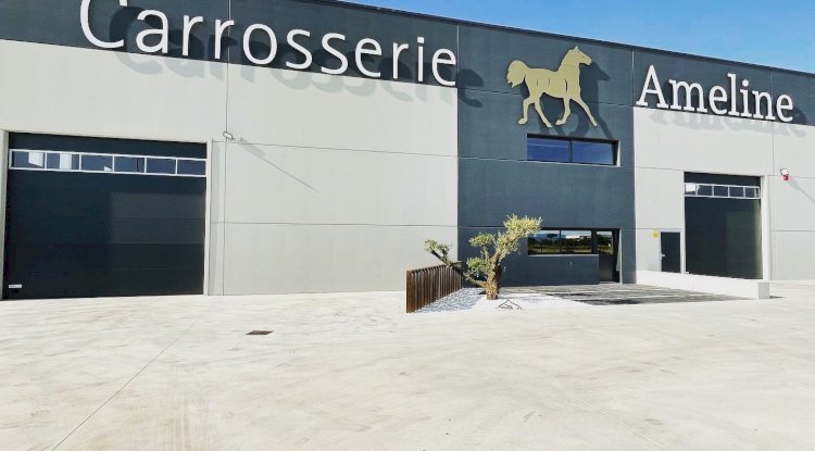 Luxury Meets Functionality: Interior Design in Professional Horse Trucks