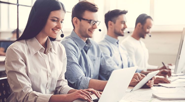Beyond Chatbots: The 2025 AI-Powered Ecommerce Customer Service Blueprint for Driving Lifetime Customer Value
