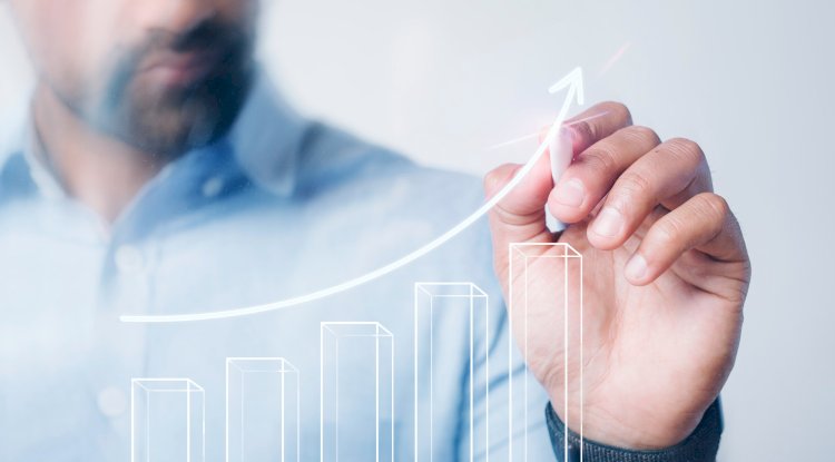 Investment vs. Savings: What’s Better for Your Financial Growth?