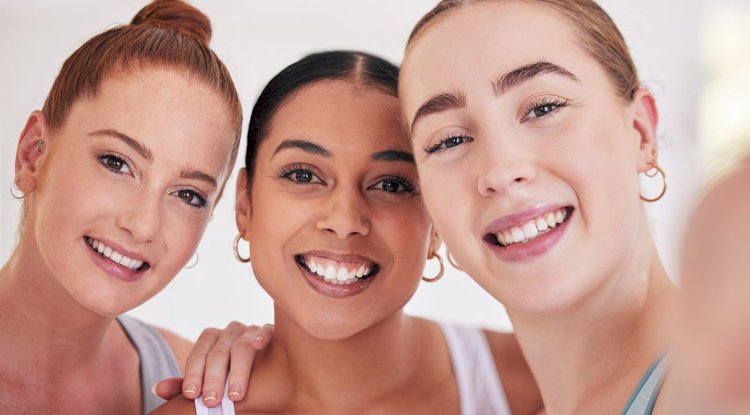 Cosmetic Dentist Greensborough: Crafting Confident Smiles with Veneers, Whitening, and Invisalign