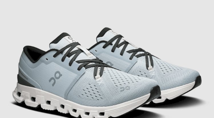 Tenis On Cloud con diseño funcional