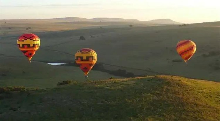 African Travel Guide to Scenic Balloon Adventures in South Africa’s Skies