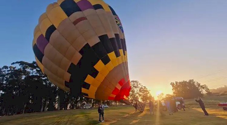 hot air balloon Gauteng Experiences Sky Adventures With African Travel