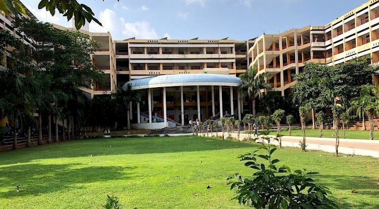 Vignan University: Programs, Campus Facilities and Academic Opportunities