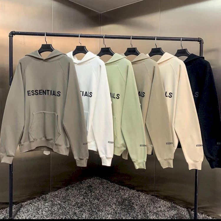 Minimalist Fashion Building a Closet of Timeless Essentials