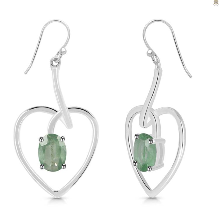 Green Kyanite Jewelry That Radiates Natural Appeal