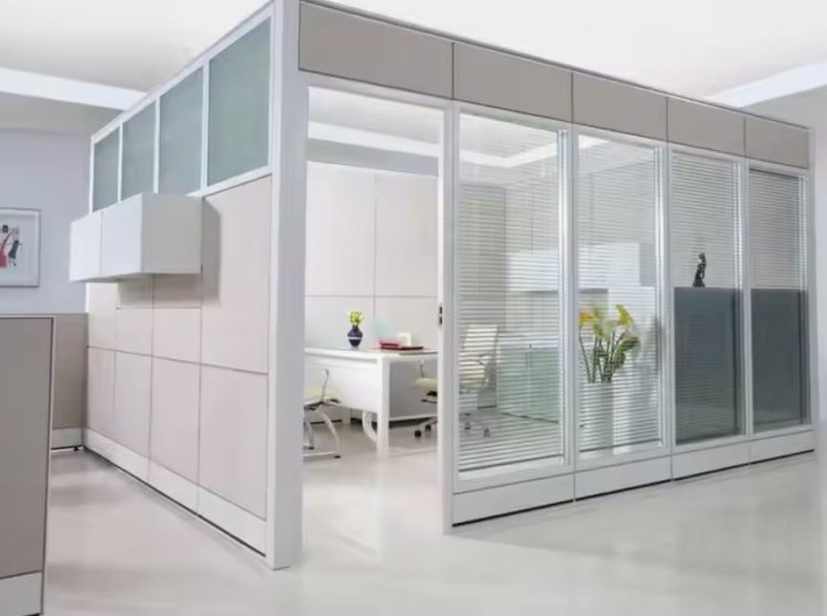 Enhancing Workspace Efficiency with Modern Office Partitions