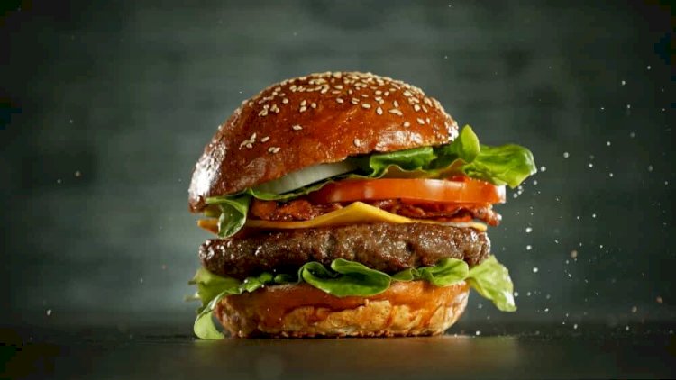 Best Burger in Canada: Beef or Chicken? We Compare Them All.