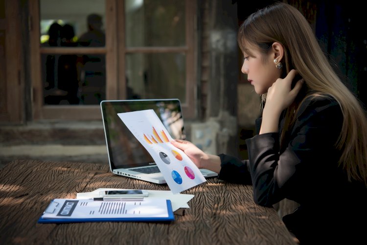 Why Hiring a Google PPC Expert Can Maximize Your ROI