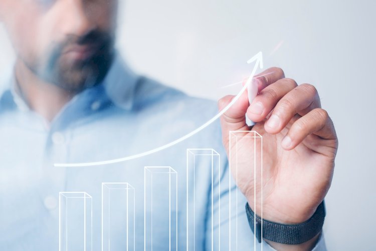 Investment vs. Savings: What’s Better for Your Financial Growth?
