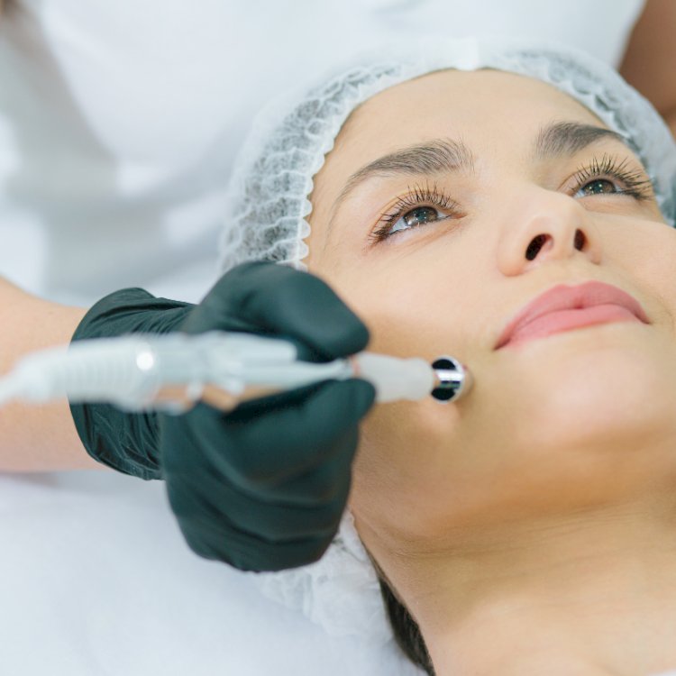 Best Dermatologist Secrets for Smooth, Glowing Skin Daily