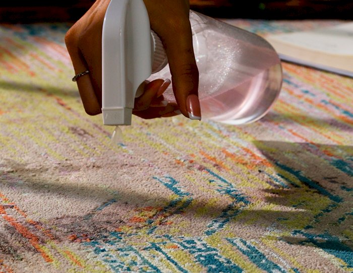 Enhance Your Home with Antique Wool Rugs